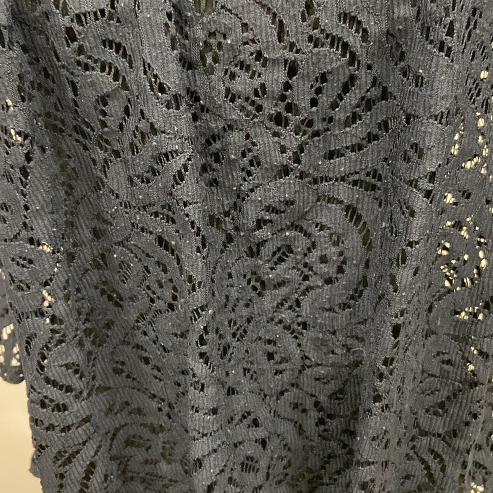 Blouse - Picture 8 of 8